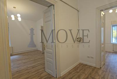 Caderea Bastiliei - Biroul tau cu personalitate - 2