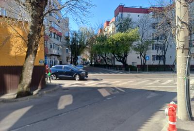 Brancoveanu adiacent -bloc 2016 -2 locuri parcare - 17