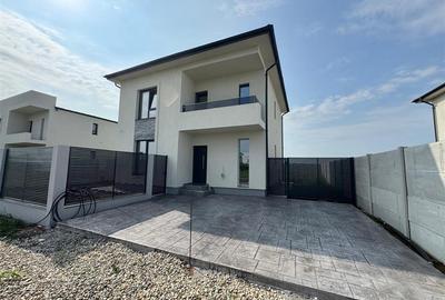 Casă individuală cu 4 camere în Berceni