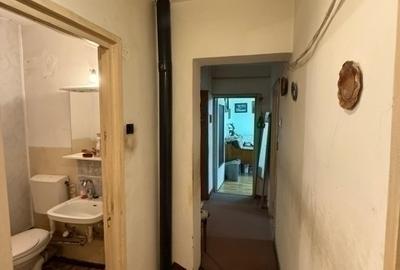 3 camere decomandat - etaj 1 - 80 mp - 2 bai- 124000 euro - 4
