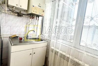 3 camere decomandate, str. Alecu Russo - 7
