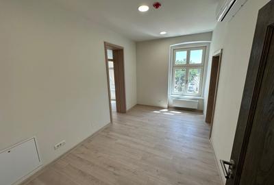 Spatii de birouri Ultracentral suprafață  de 34 mp - 3