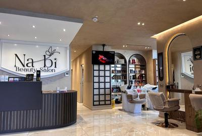 | Salon Beauty complet echipat | 108 mp parter | Zona de Nord | - 2