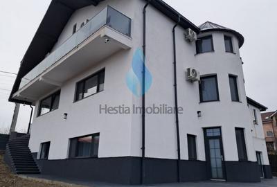 Vila eleganta D+P+E, zona Viticultori-Iasi. - 1