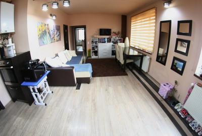 Apartament spatios cu vedere spre Tampa in casa solida - 3