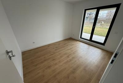 Apartament 2 camere , parter , zona Calea Moldovei - 3