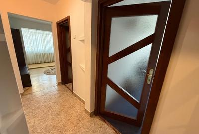Apartament 3 camere decomandat – Bacău, strada Narciselor - 7