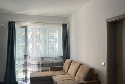 Apartament cu 2 camere decomandat, mobilat în Tractorul