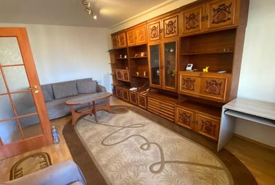 Apartament cu 2 camere decomandat, mobilat în Crângași