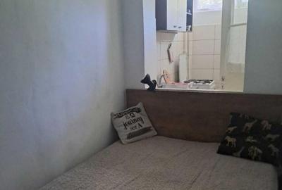 Garsoniera 30mp, zona Big - 1