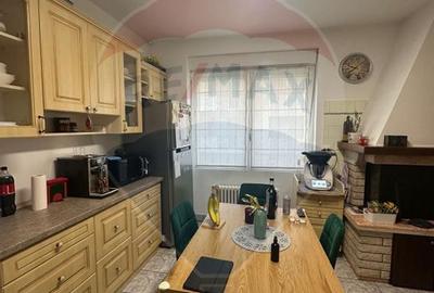 Apartament 4 camere de vânzare in Grigorescu, 140 mp, str. O. Goga - 1