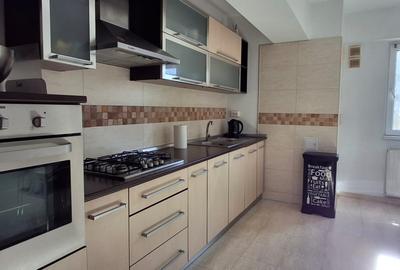 Inchiriere apartament 3 camere Piata Alba Iulia - 4