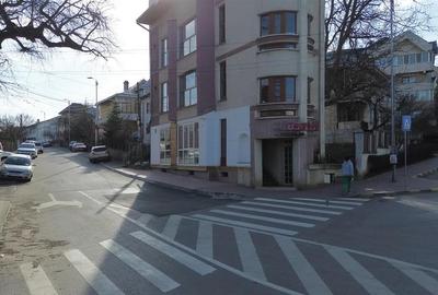 Cladire de Vanzare - Ultracentral Suceava  0727817187 - 3
