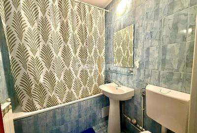 Apartament 3 camere semidecomandat, etaj intermediar - 9