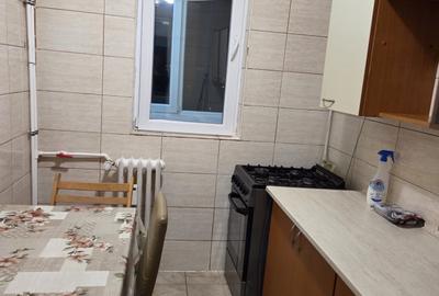 Apartament 2 camere, semidecomandat, 50 mp, balcon, zona Berceni - 3