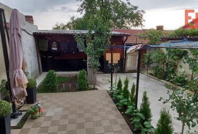 Casa individuala, 6 camere, curte comuna, zona Kiriac - Kaufland - 8