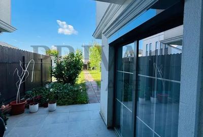 Triplex 4 camere, 2 bai, complet mobilat si utilat. - 1