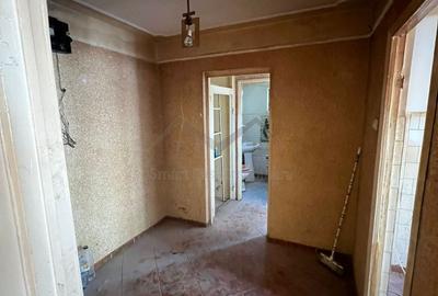 Apartament 2 camere decomandat Nicolina 1 - 2