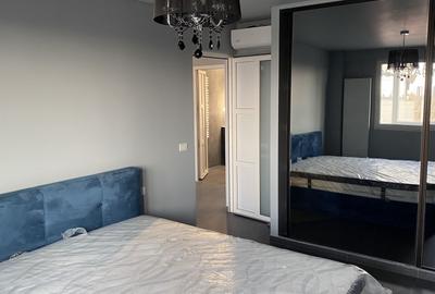 Apartament cu 2 camere semidecomandat, mobilat în Eroii Revoluției