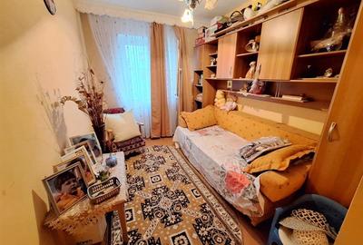 Apartament 3 camere semidecomandat zona Bazinul de Innot - 4