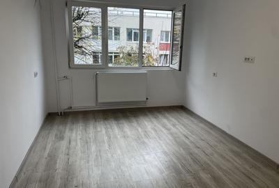 Aparatorii Patriei Apartament 3 Camere Renovat Recent - 1