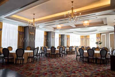 Https://www.storia.ro/ro/oferta/hotel-restaurant-de-vanzare-in-sibiu-afacere-la- - 7