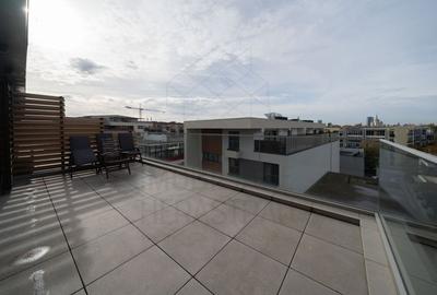 Apartament cu 3 camere decomandat în Herăstrău