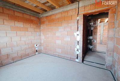 Apartament cu 3 camere 72 mp cu gradina 100 mp in Giroc - V2809 - 7