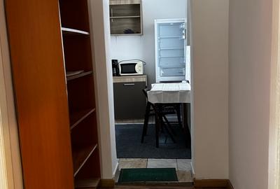 Stefan cel Mare 3min. metrou, Str. Tunari, 3 camere, et.1/P+1, centrala proprie - 11