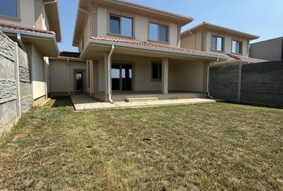 Casa 5 camere, 142mp, 300mp teren, despartita prin GARAJ in Giroc - 16