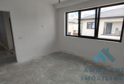 Vila individuala P + 1 + Pod - 144 mp utili - 5 Camere - 344 mp teren - 25