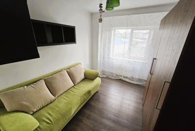 Apartament cu 3 camere str VICTORIEI - 3