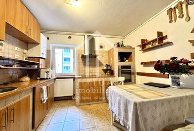 Ap cu 3 camere si 2 bai, 73mp utili, etaj 5/8, lift, Terezian - 3