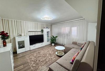 Apartament cu 3 camere decomandat, mobilat în Buzaului