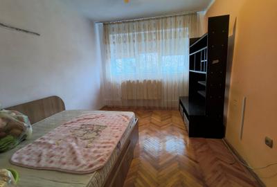 Apartament cu 2 camere ~ zona Micro 5 / Piata ~ etaj 1 din 10 ~ confort 1 - 8