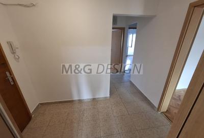 Aradului, 3 camere decomandat, 2 bai - 8