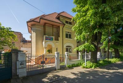Vila eleganta, arhitectura deosebita, 7 camere, renovata, langa Parcul Kiseleff - 51