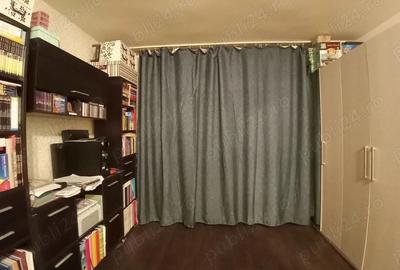 Apartament 3 camere, intre Bld. Obregia si Emil Racovita. Loc de parcare - 10