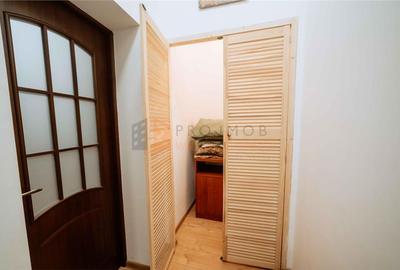 Apartament 3 camere cf 1 decomandat zona Centru - 13