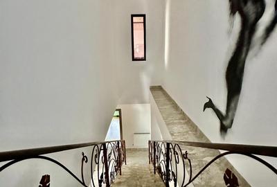 Timpuri Noi metrou, Vila P+2+M, NEMOBILATA, pretabila BIROURI/GRADINITA - 8