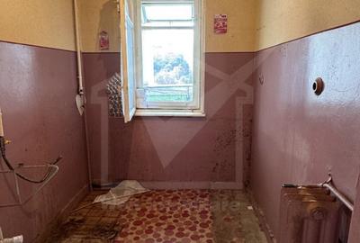 Apartament 2 camere, decomandat, Manastur, str. Mehedinti - 2