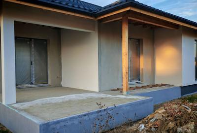 Casa la cheie in CRISTIAN pe Parter, zona de vile,250.000 euro - 1