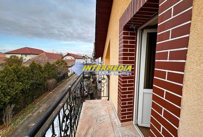 Casa in Centru finisata, mobilata, utilata complet - 1