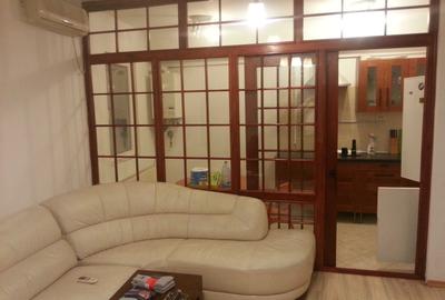 Apartament cu 2 camere decomandat, mobilat în Matei Voievod