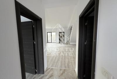 Duplex situat Central cu 4 camere si 3 bai in Mosnita Noua - 31