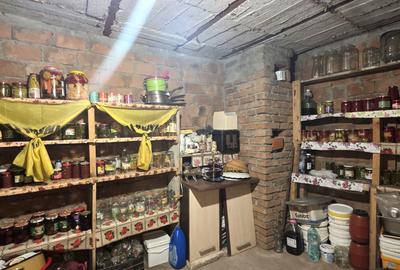 Rahova -Furculesti, Sector 5, Casă individuală-160 000 Euro -COMISION 0% - 12