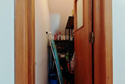 Fundeni | Str.Cuprului | Apartament in vila la etajul2  | curte comuna | parcare - 13