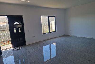 Agenție imobiliară vindem casă la sol în Năvodari - 6