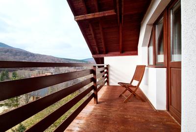 CASA VILA DE VIS PE VALEA DOBARLAULUI - JUD. COVASNA - 15