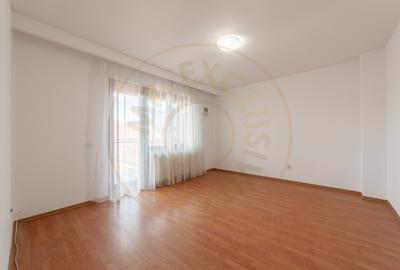 Casă spațioasă cu 8 camere - Pitești - 0% Comision - 8